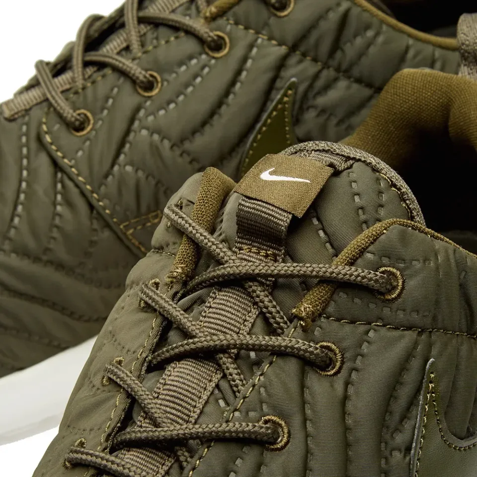 W Roshe One Premium