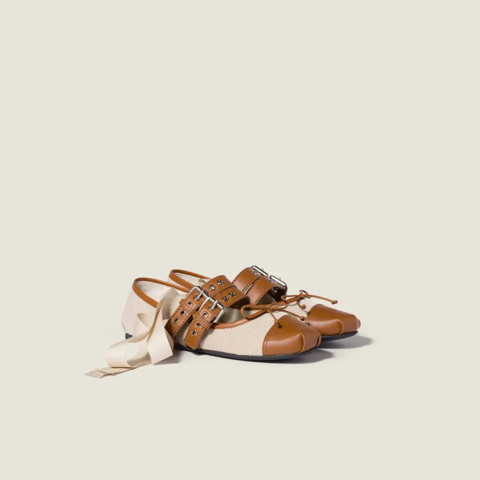 Canvas and leather ballerinas