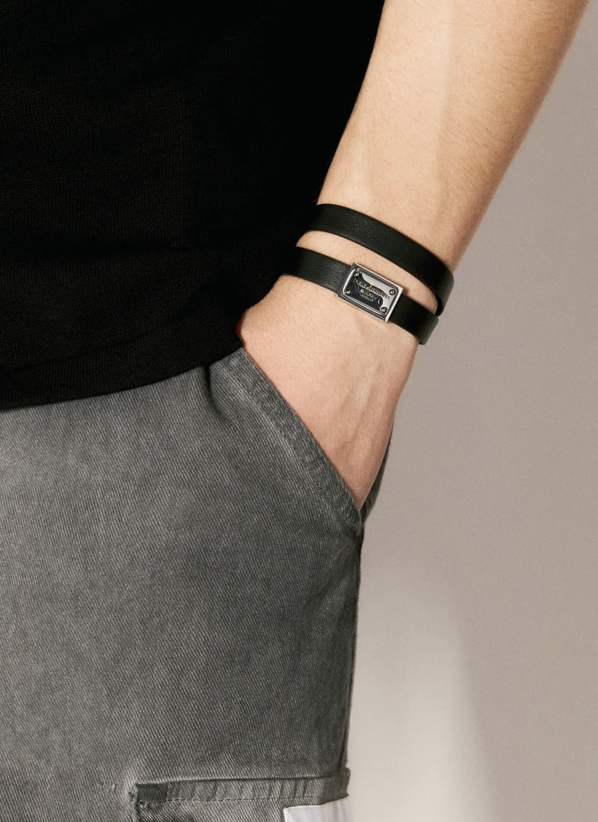 Logo Plaque Leather Bracelet