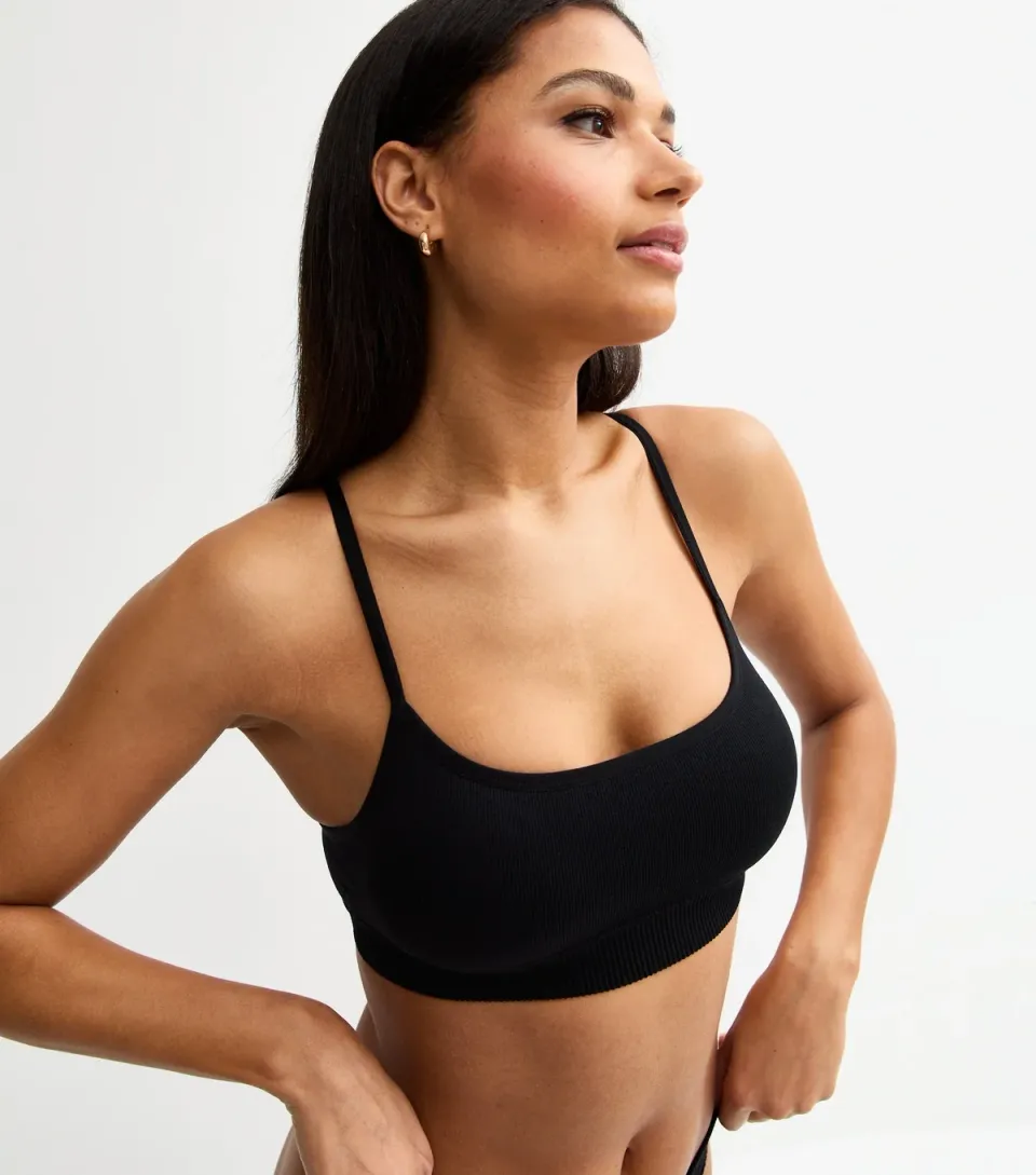 Women's Black Ribbed Seamless Bralette