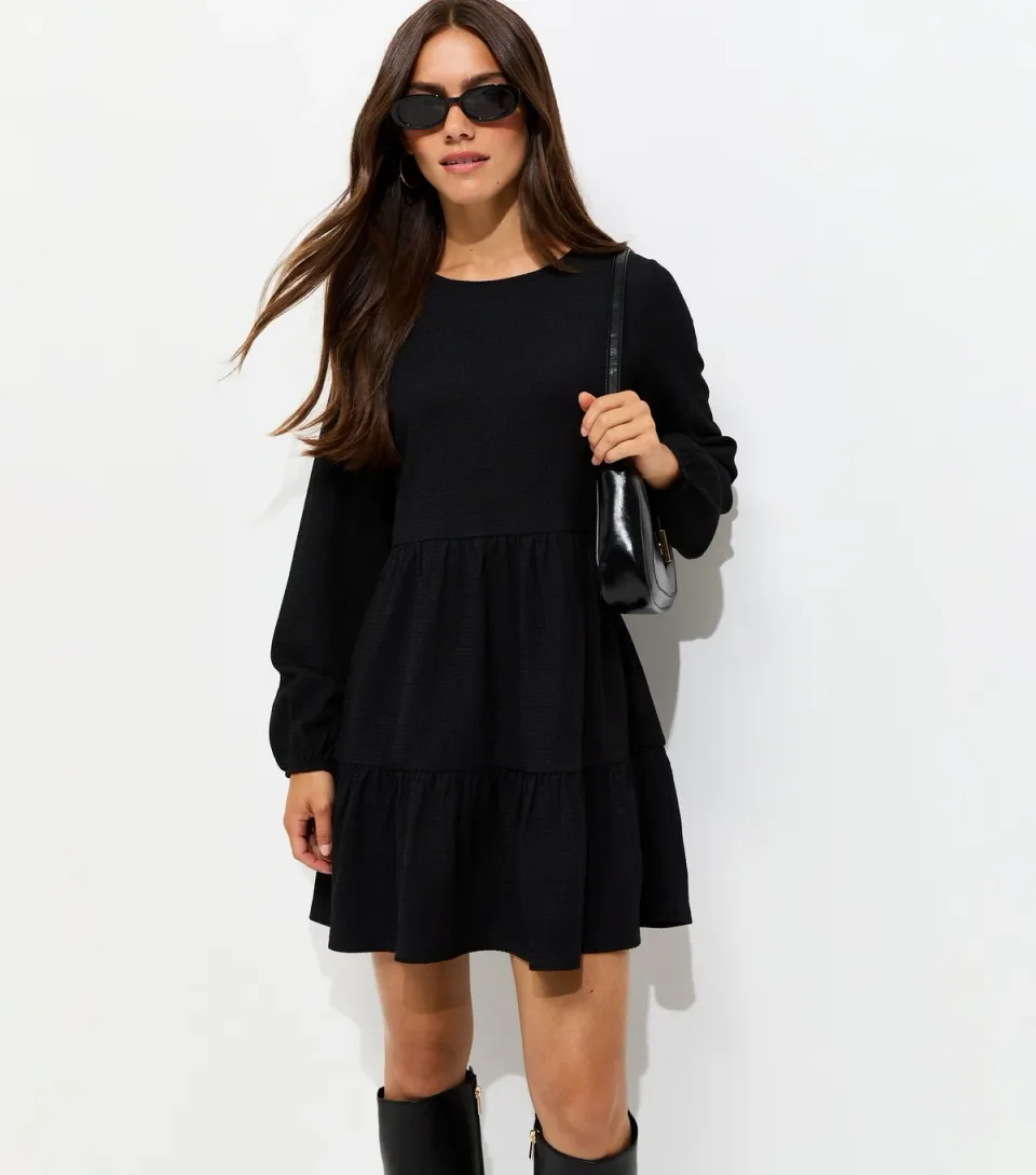 Women's Petite Black Long Sleeve Crinkle Smock Mini Dress