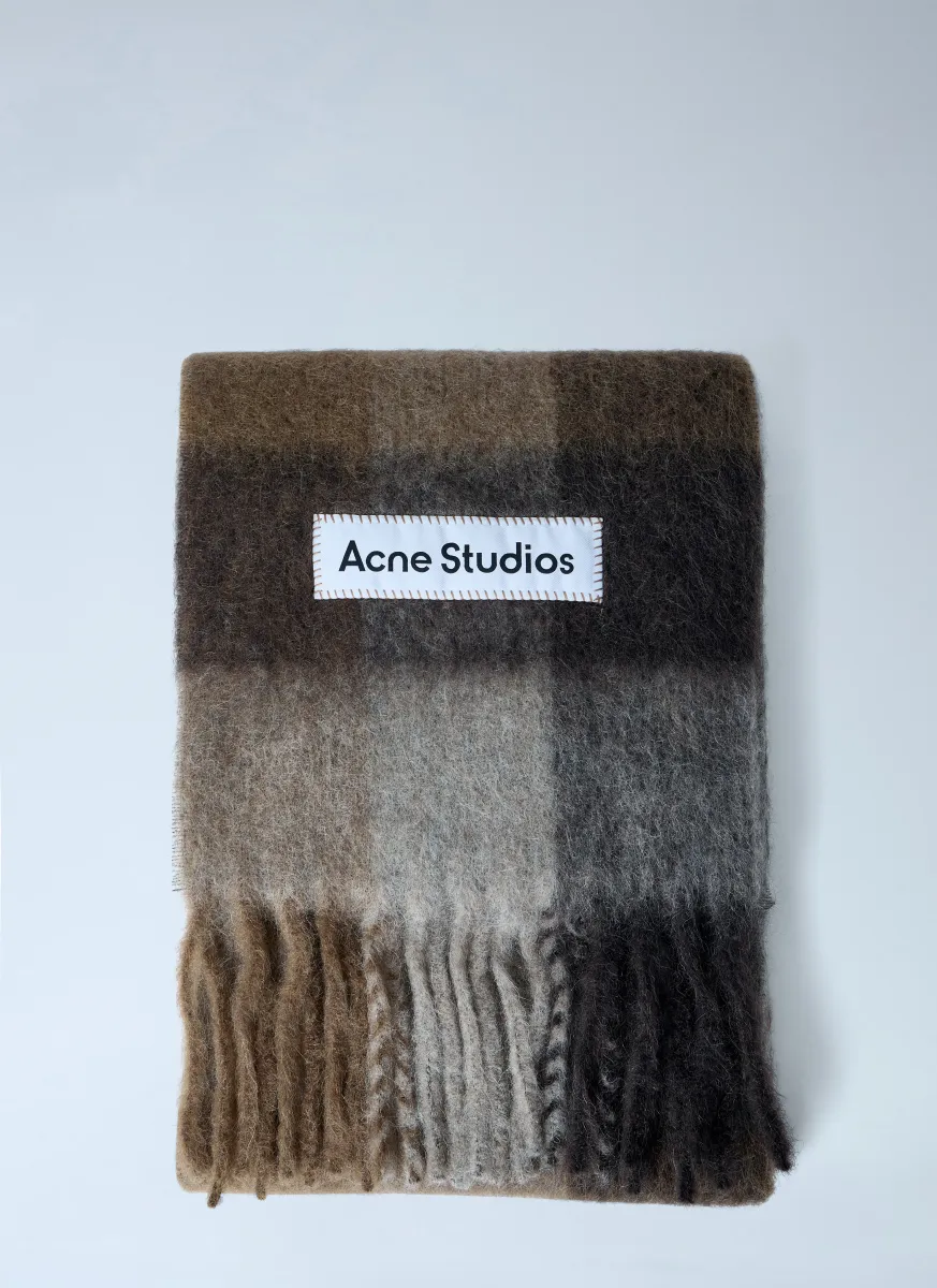 Fringed Wool Scarf