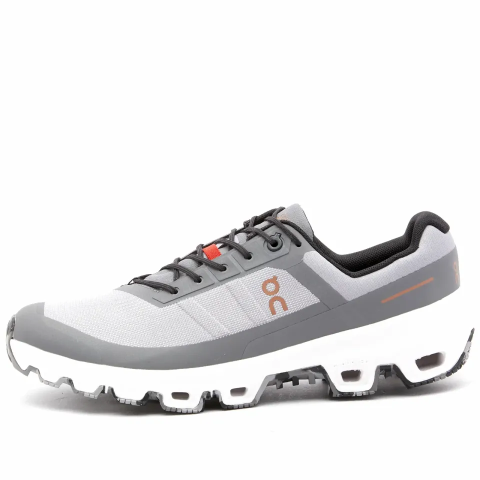 x ON Running Cloudventure Sneaker