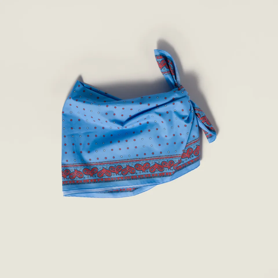 Printed poplin scarf