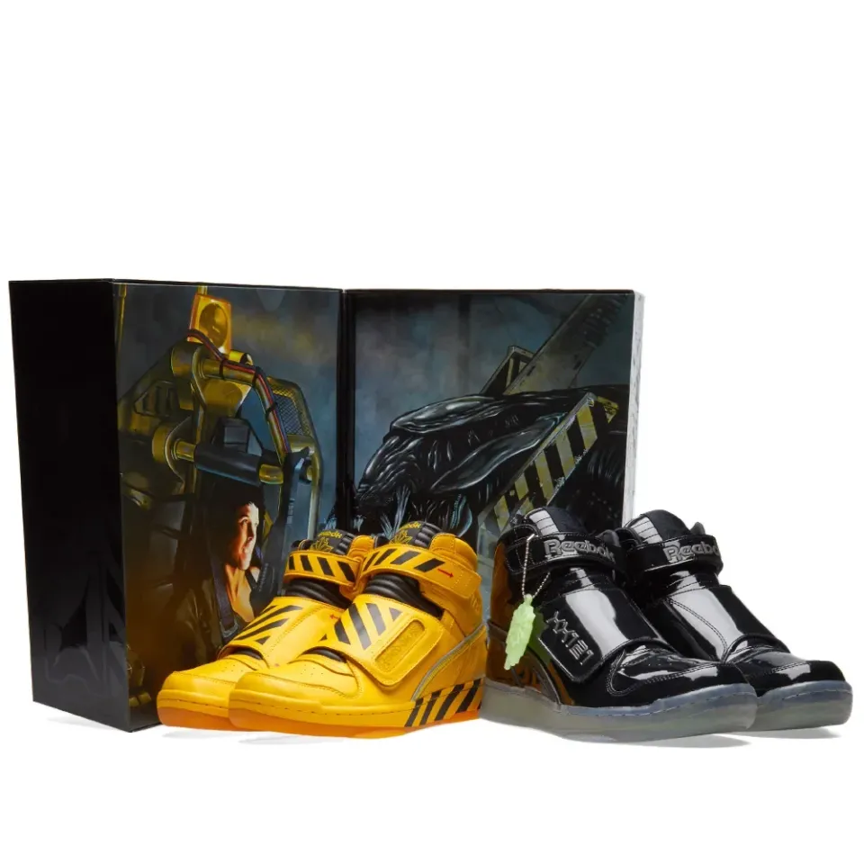 Alien Stomper Mid 'The Final Scene'
