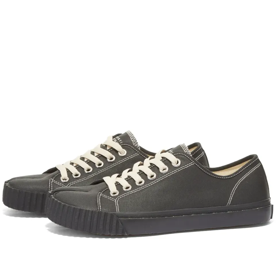 Low Top Tabi Sneakers