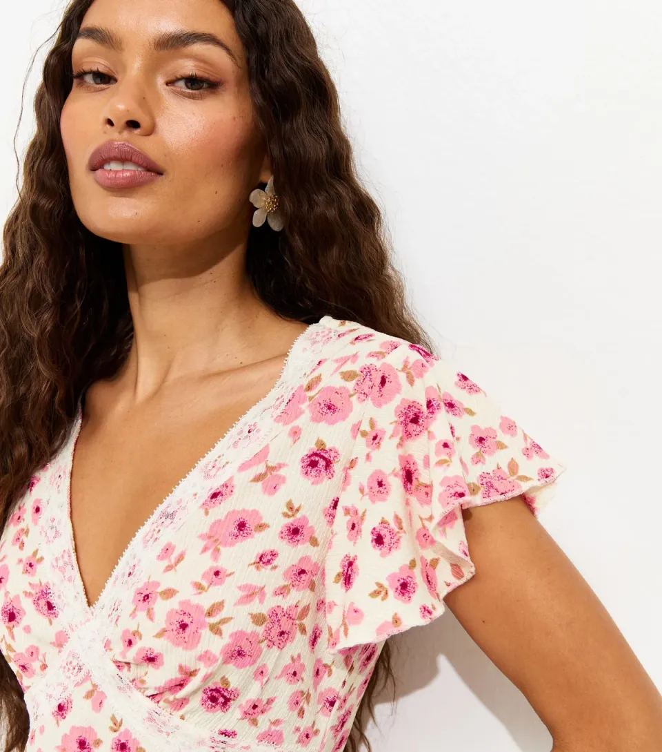 Women's Petite Pink Floral Print Lace Trim Mini Dress