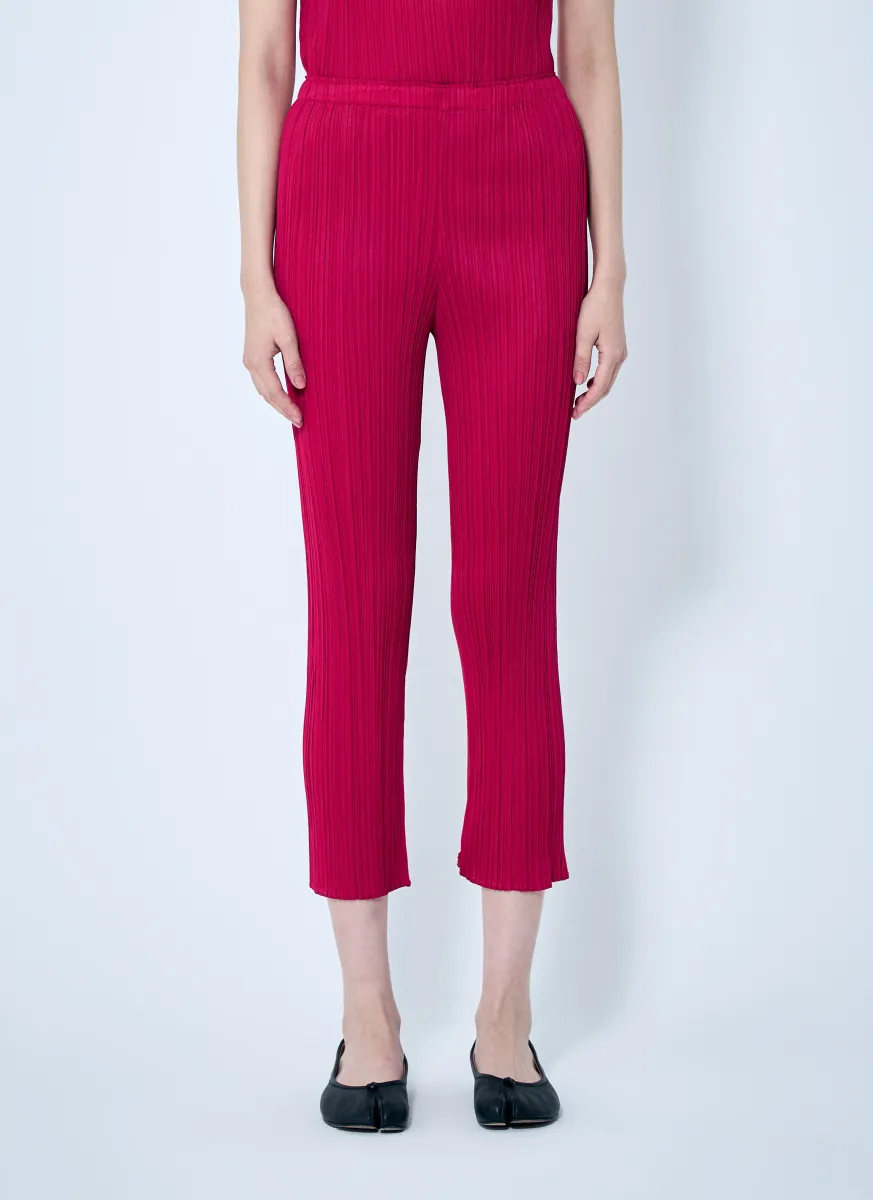 Tapered Pleated Pants
