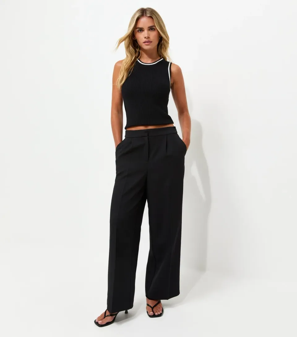 Women's Petite Black Tailored Wide Leg Trousers