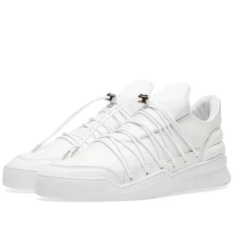 Low Top Sneaker
