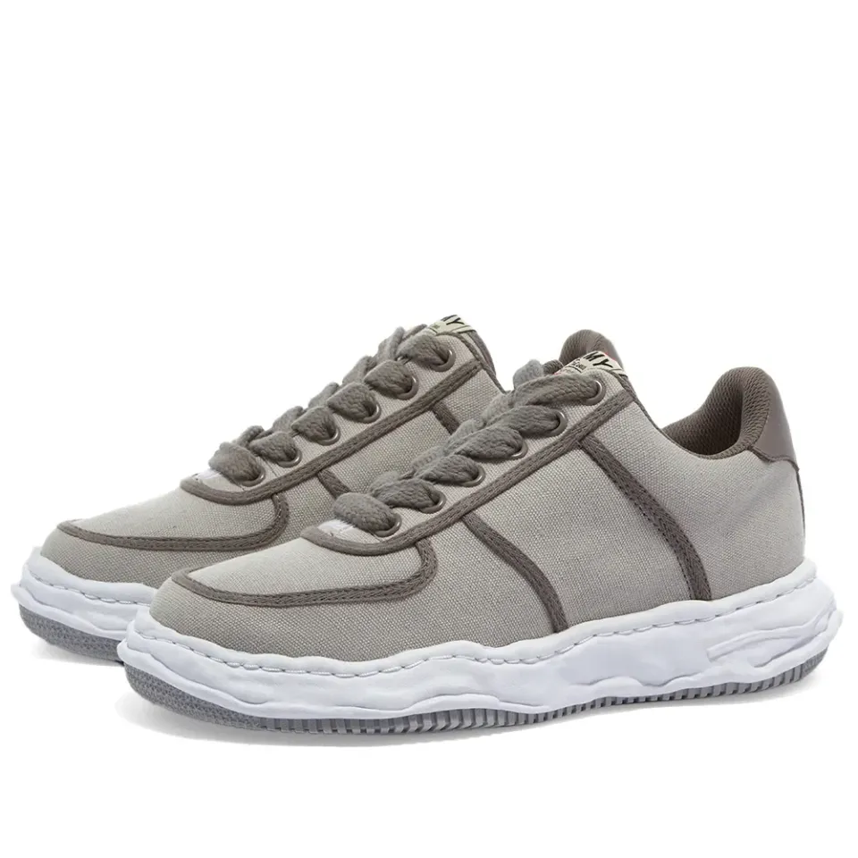 Wayne Original Low Top Canvas Sneaker