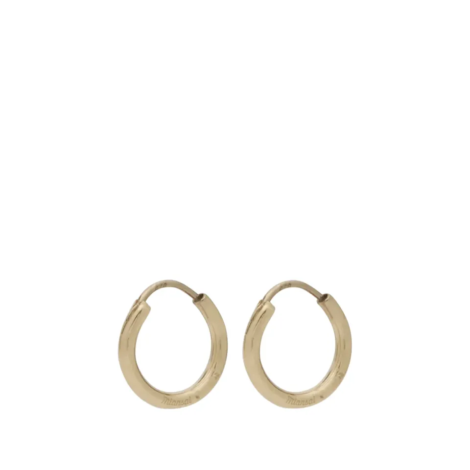 Aeri Huggie Earring