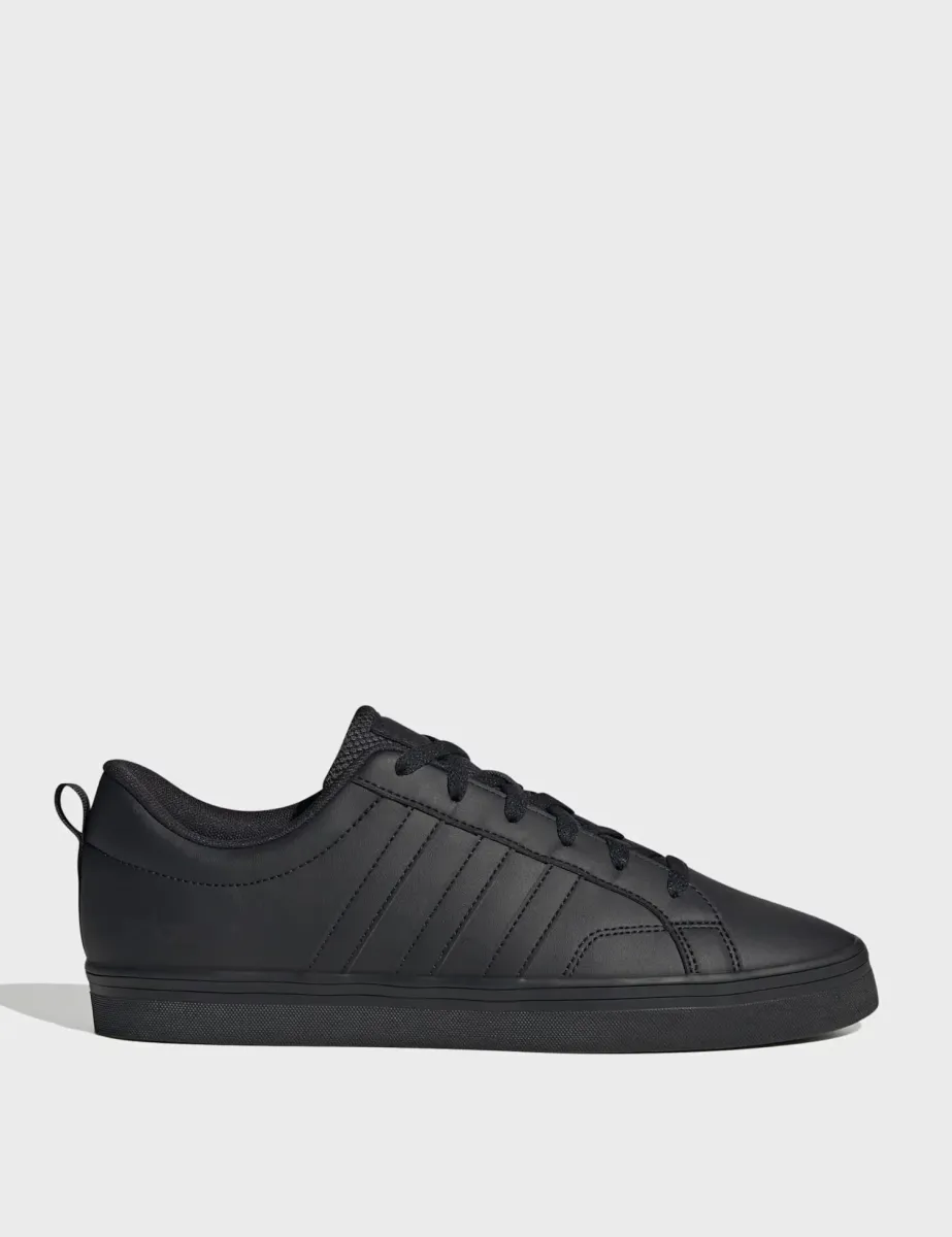 VS Pace 2.0 Trainers Black