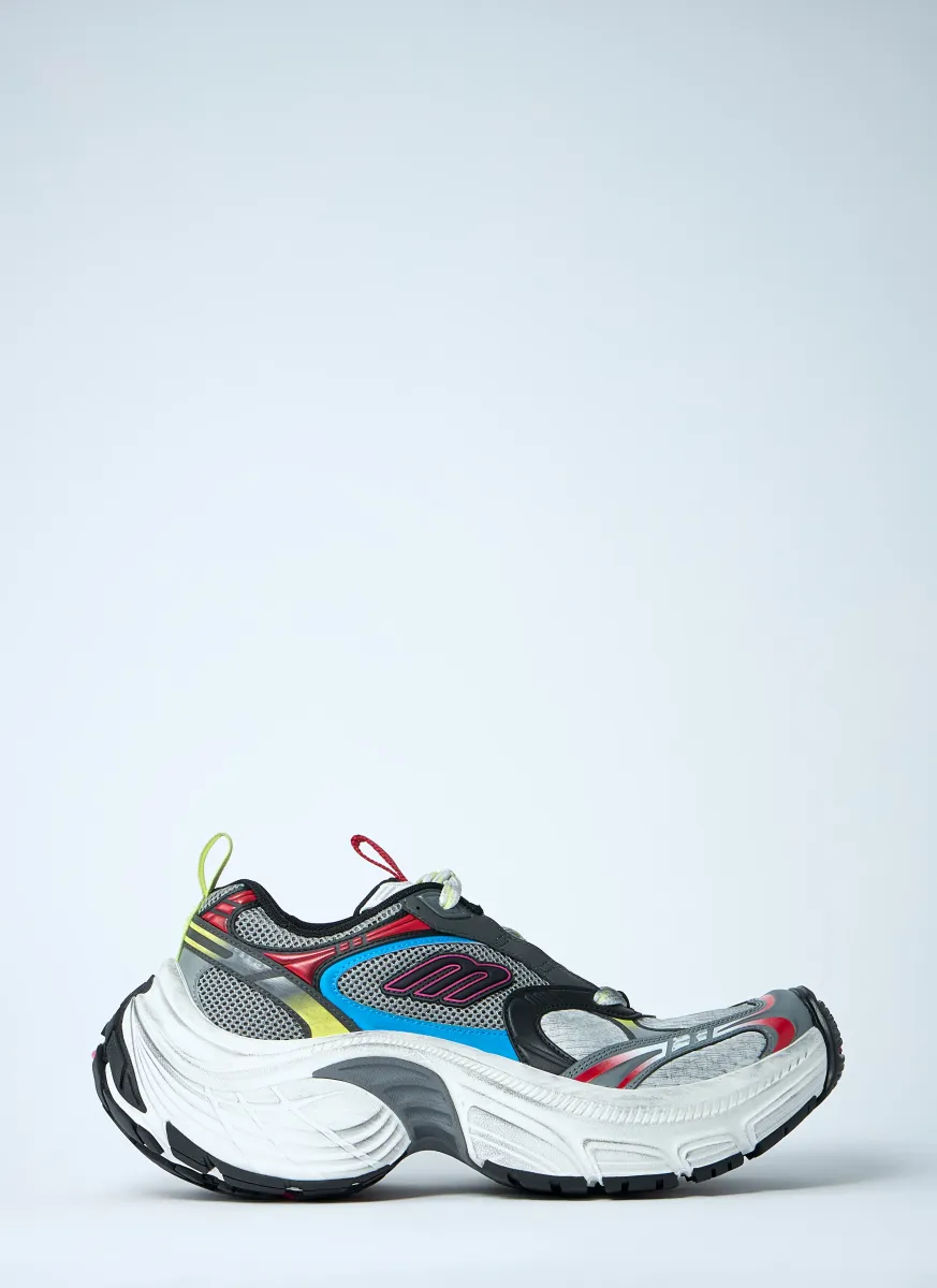 6XL Sneakers