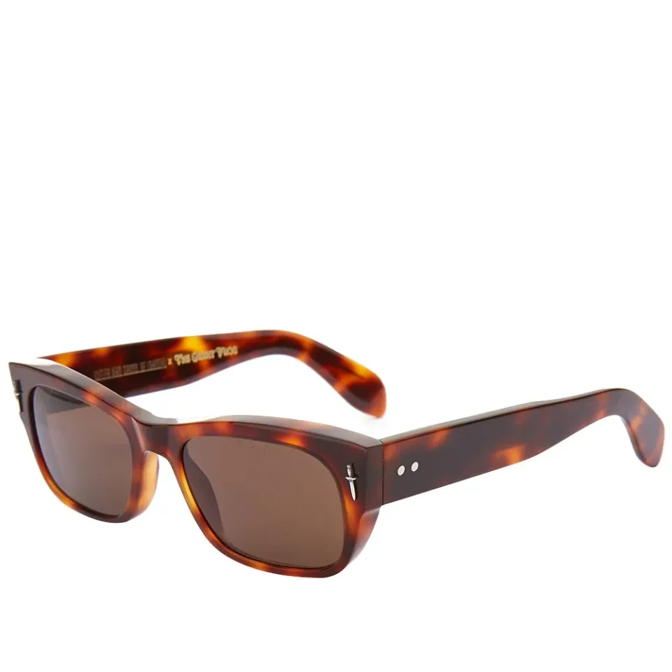 x Cutler and Gross 0425 Dagger Sunglasses