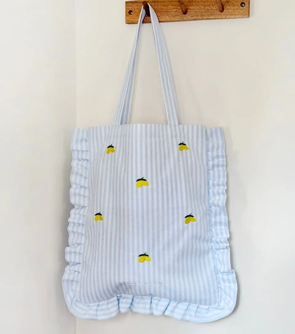 Living La Vida Lemon Tote Bag