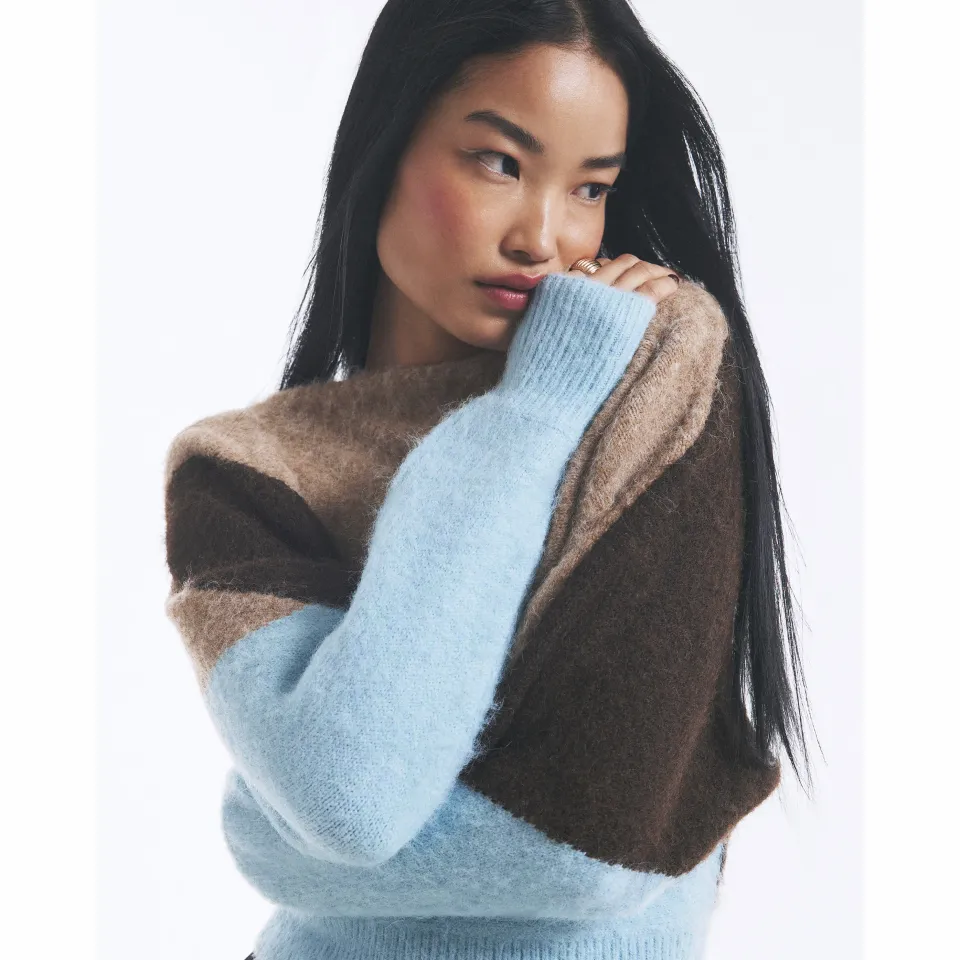 Colour Blocked Batwing Jumper