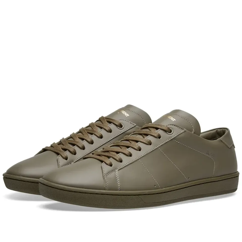 Court Classic Sneaker