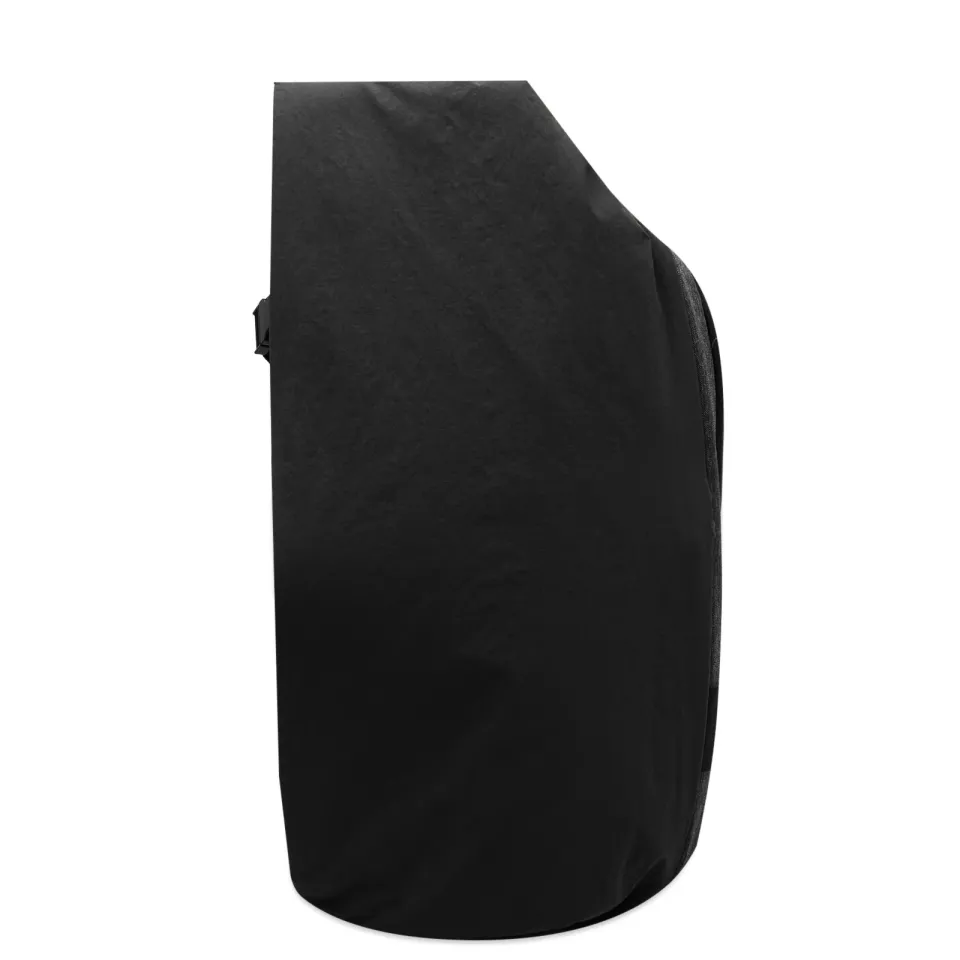 Isar Medium Backpack