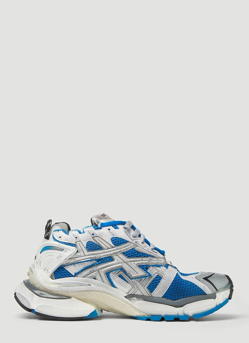 Runner Sneakers