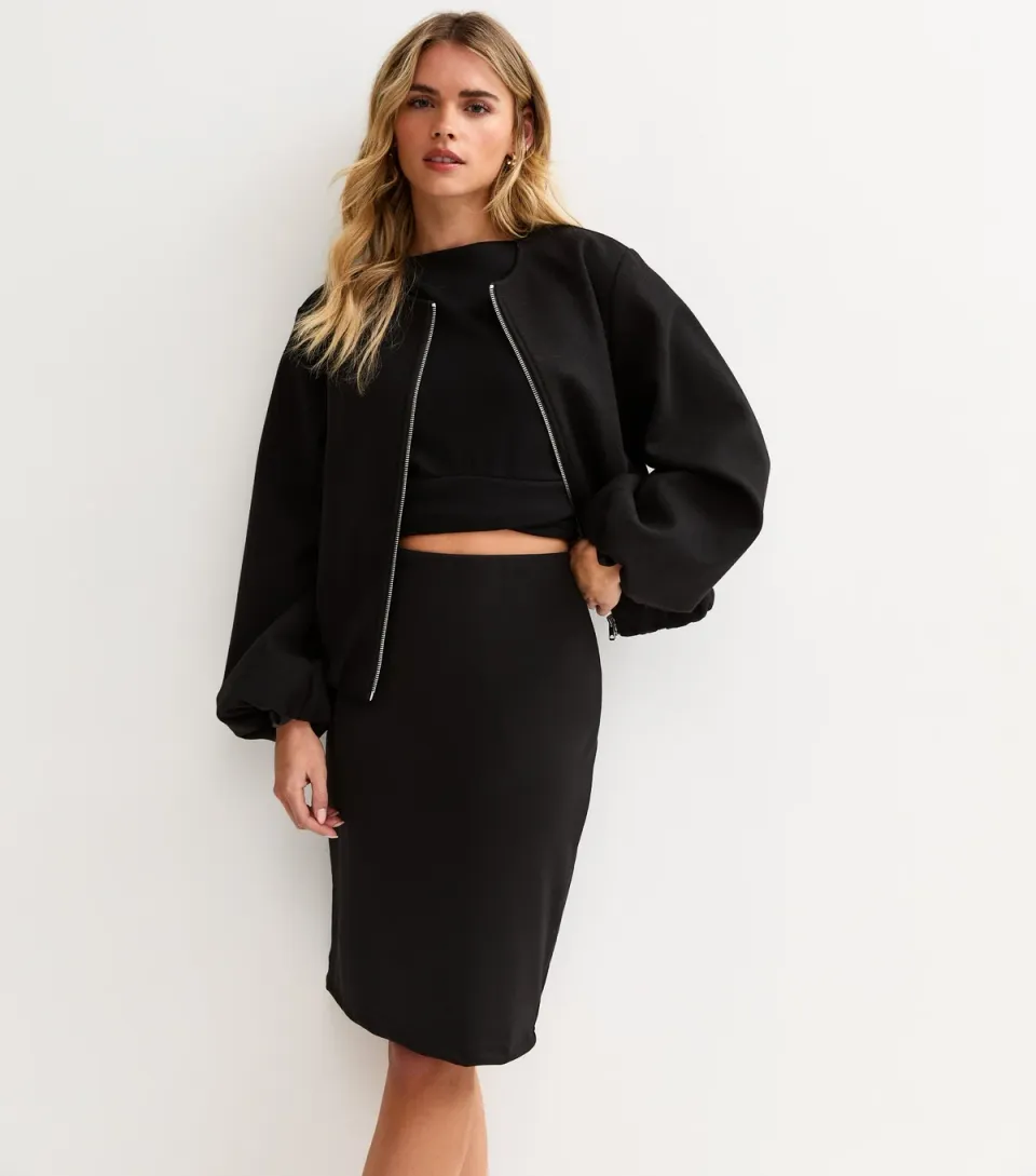 Women's Petite Black Ponte Pencil Skirt