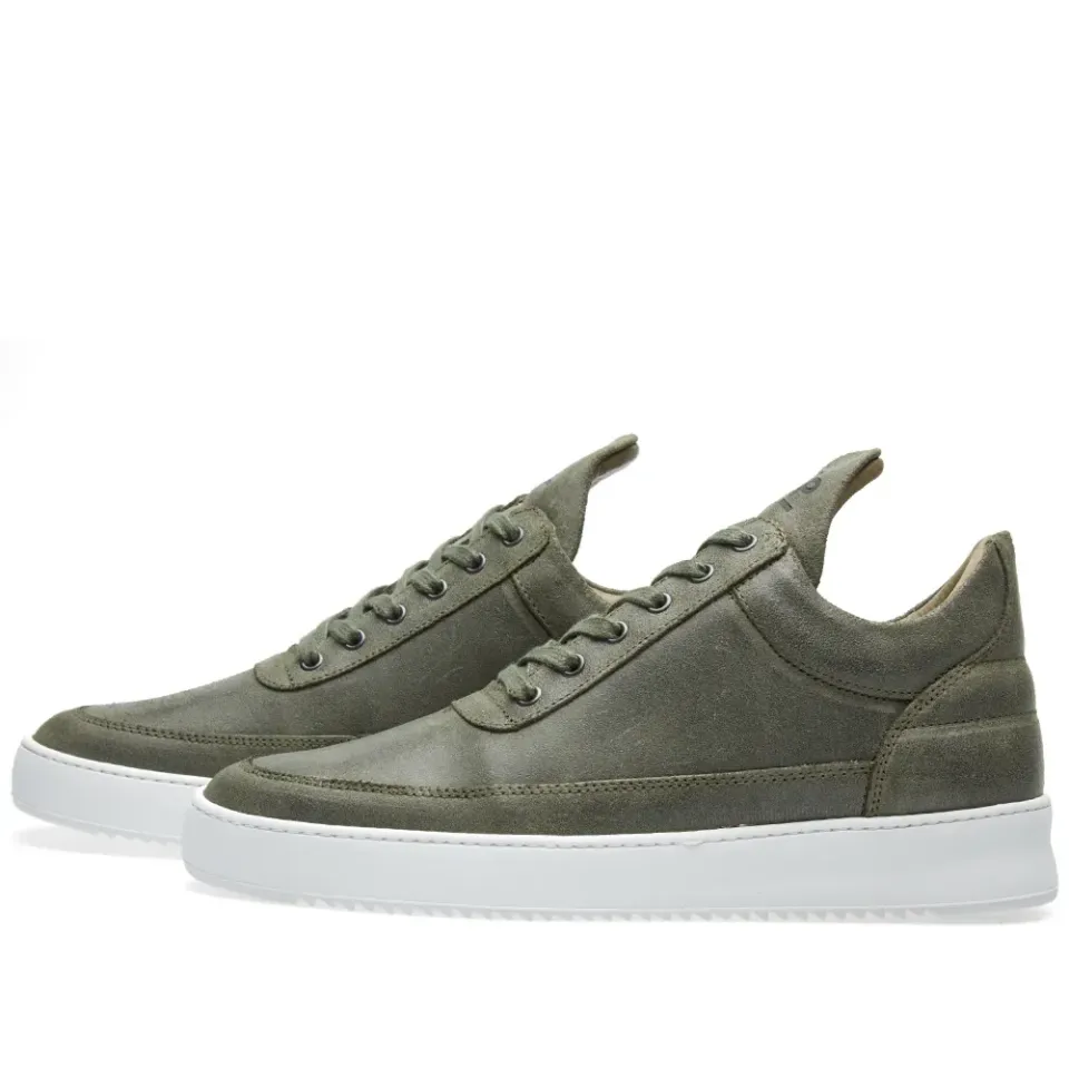 Low Top Sneaker