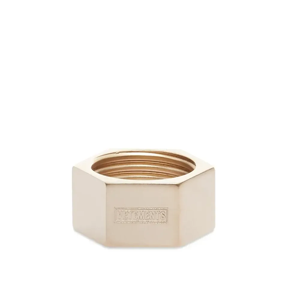 Nut Ring