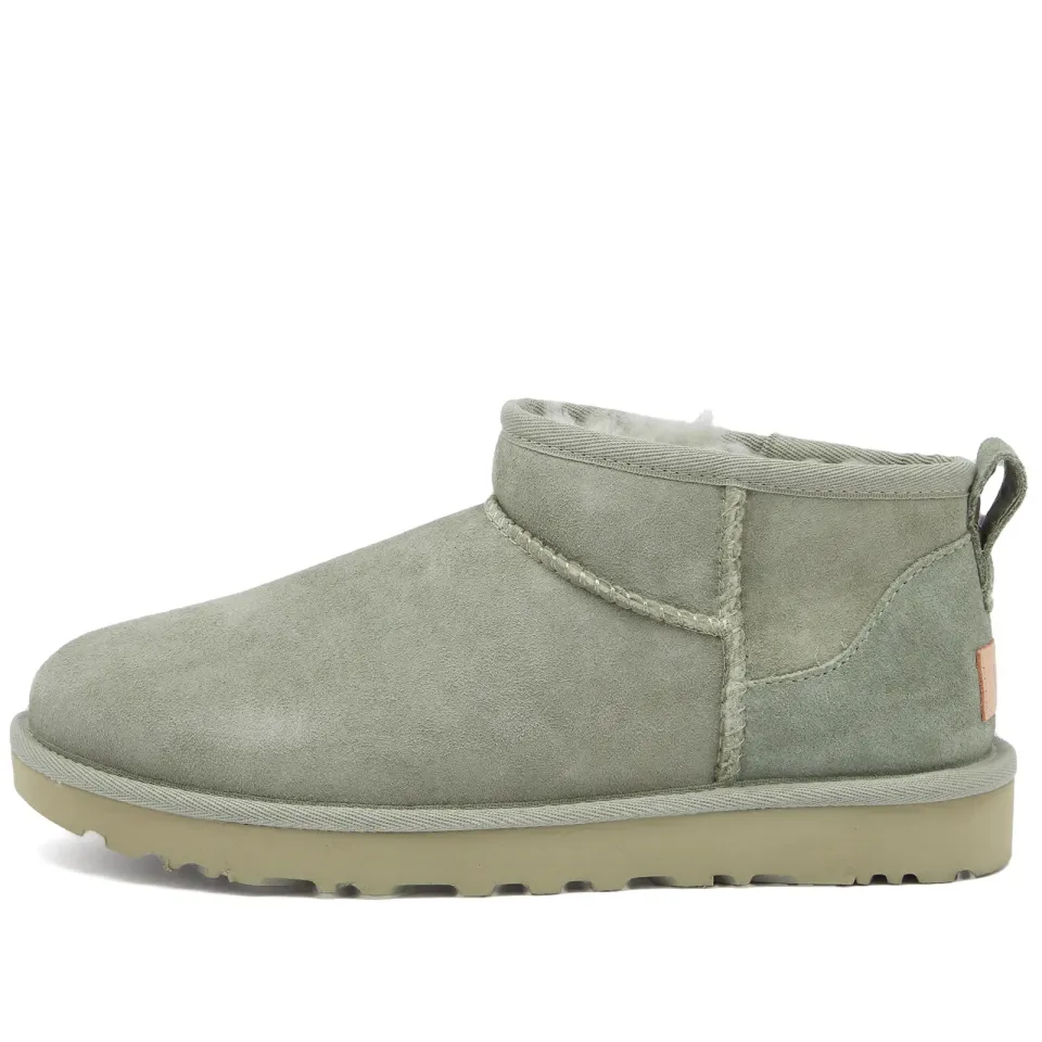 Classic Ultra Mini Boot