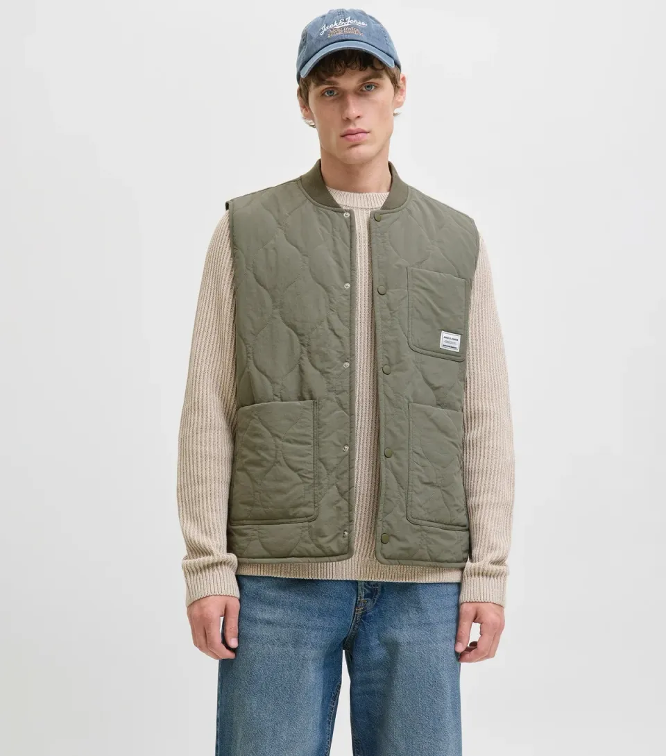 Men's Green Regular Fit Quilted Liner Vest
