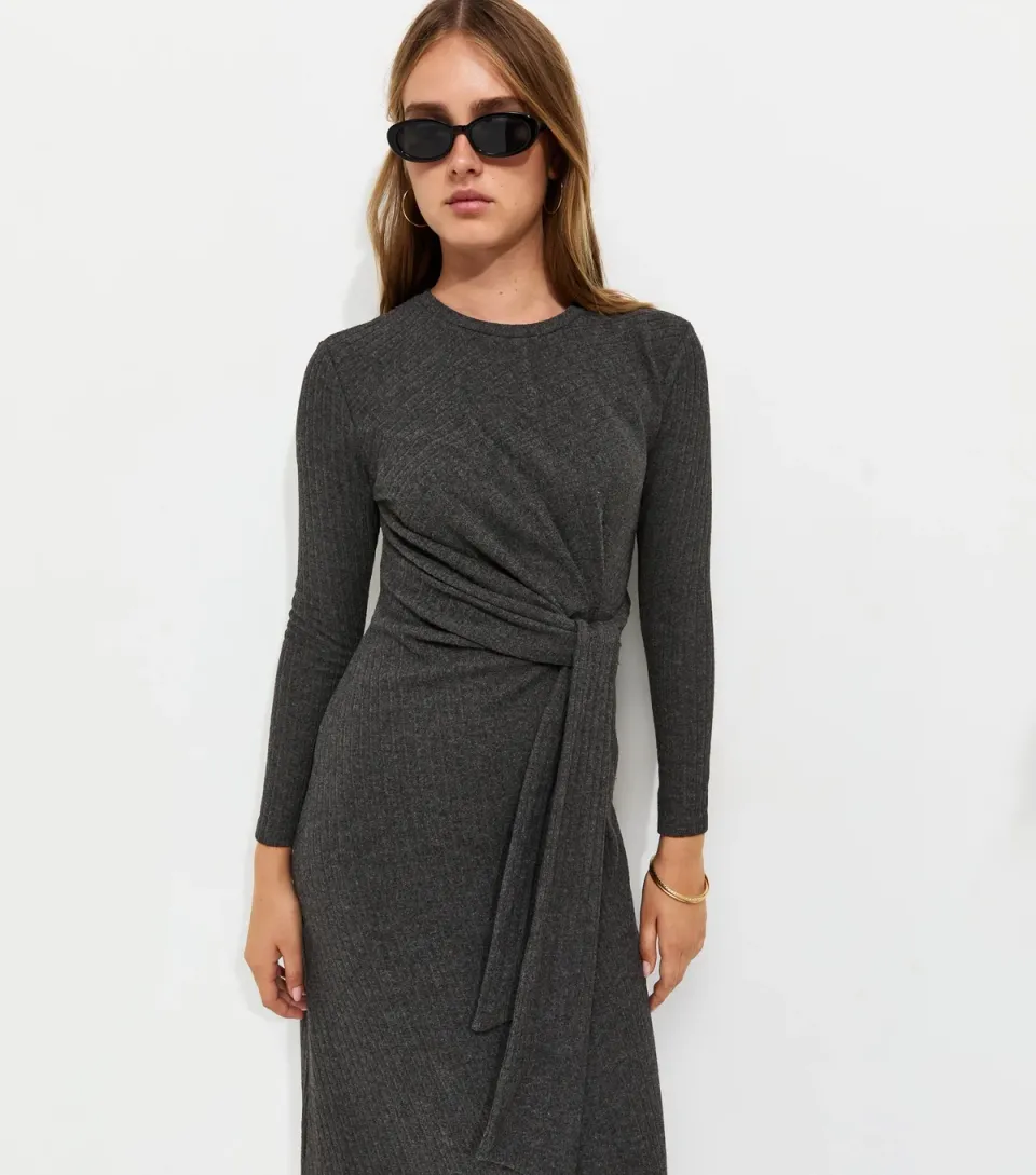 Women's Dark Grey Ribbed Tie Front Long Sleeve Midi Dress