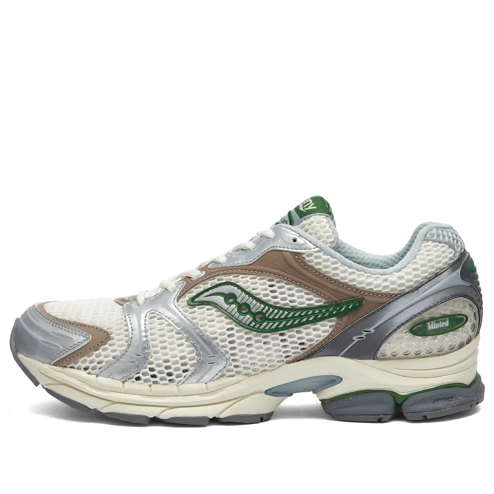 x Minted NY Progrid Triumph 4 Sneakers