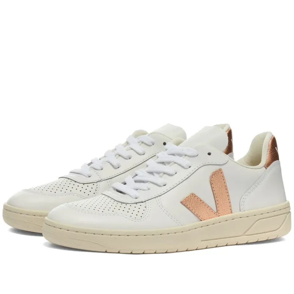 V-10 Leather Basketball Sneaker