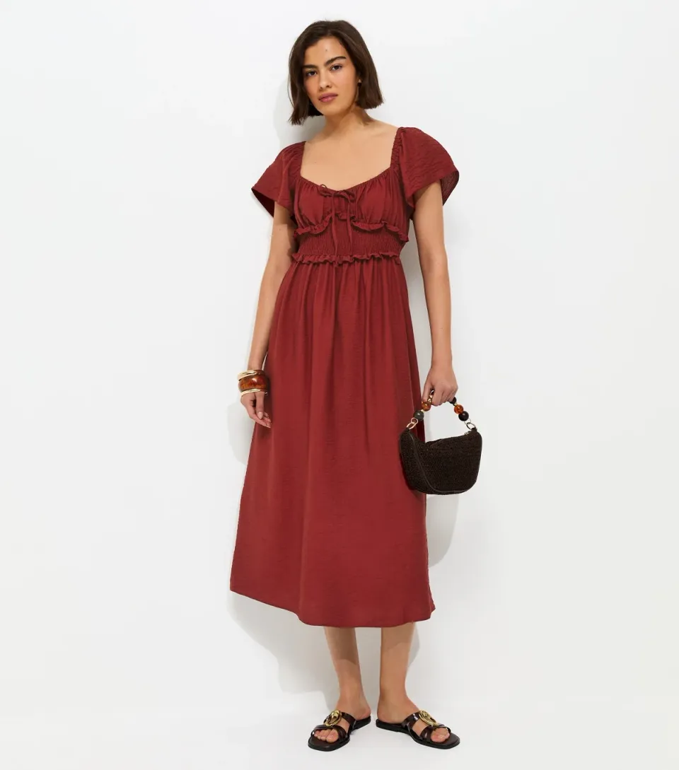 Women's Red Shirred Sweetheart Ruched Midi Dress