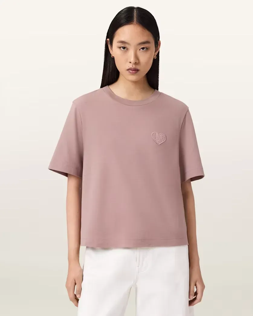 Lover Lisa Embroidered T-Shirt