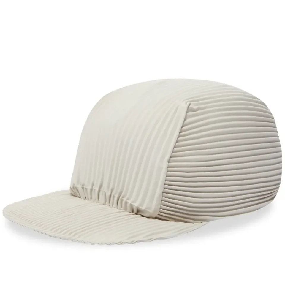 Pleats Cap