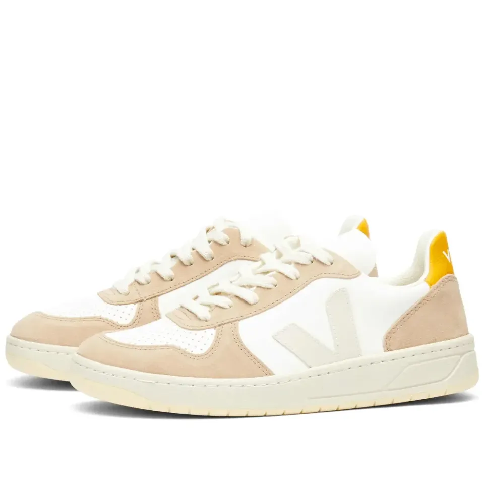 V-10 Sneaker