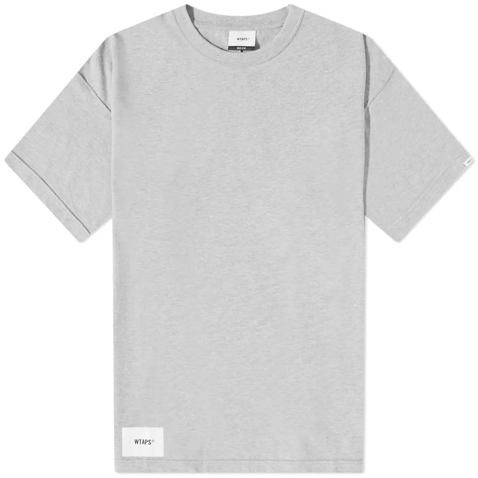 15 Cut & Sew Back Print T-Shirt