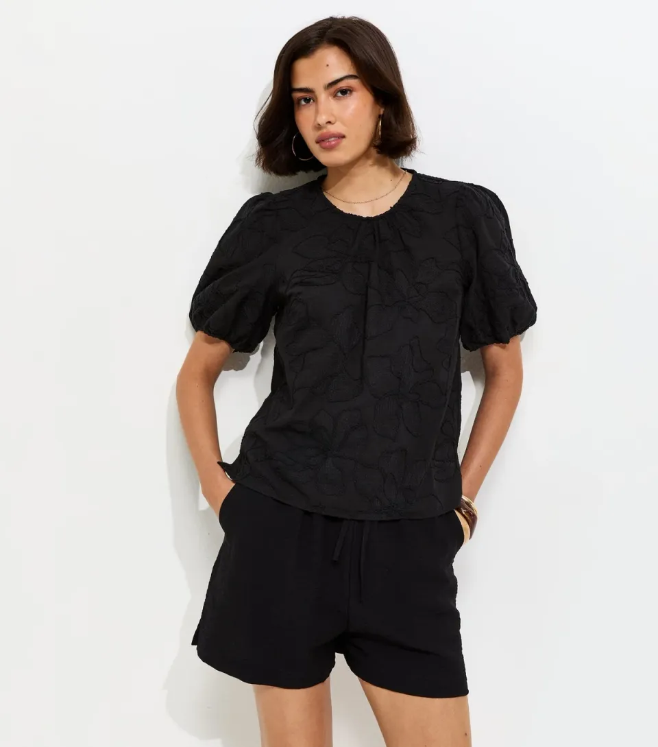 Women's Black Floral Embroidered Puff Sleeve T-Shirt