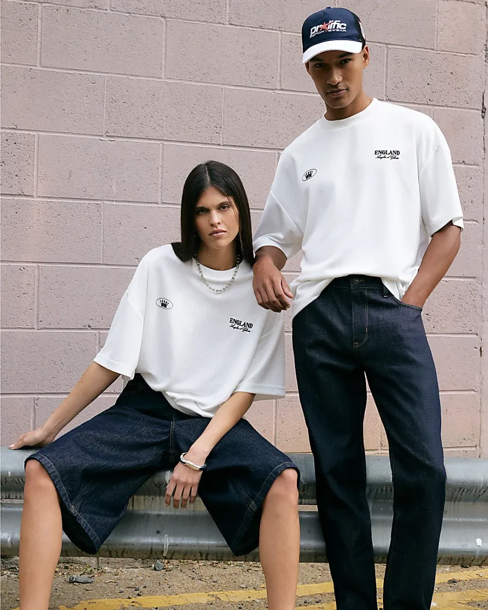 Oversized Fit England Gothic T-Shirt
