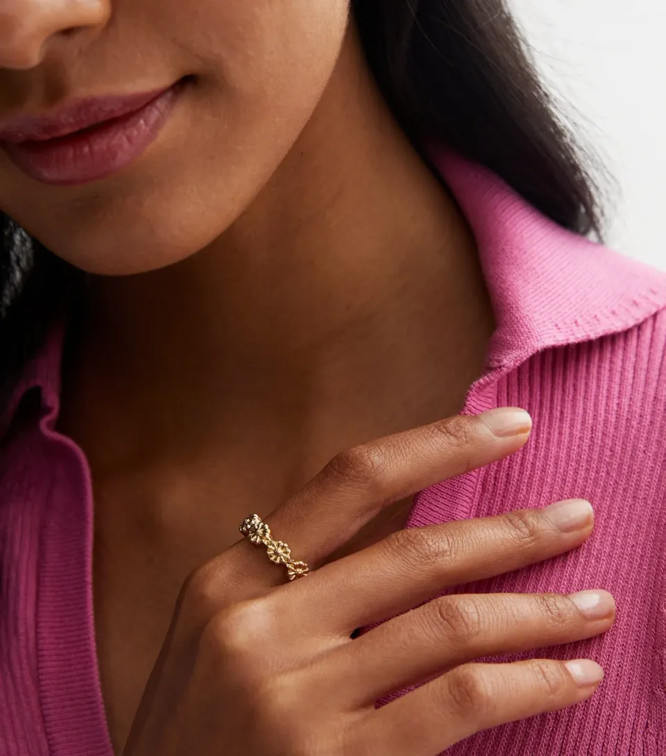 Gold Daisy Ring