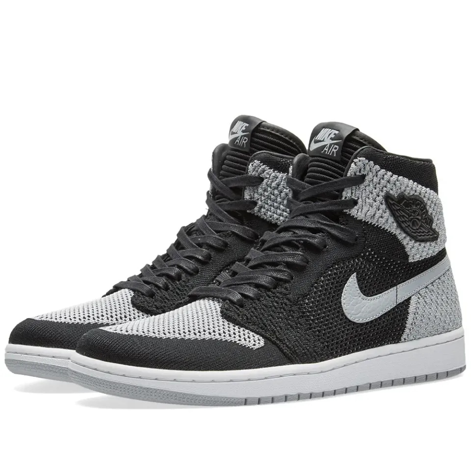 Air Jordan 1 Retro High Flyknit
