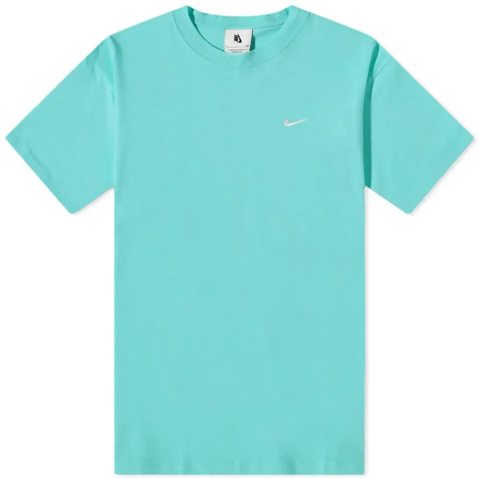 Nike Solo Swoosh T-Shirt