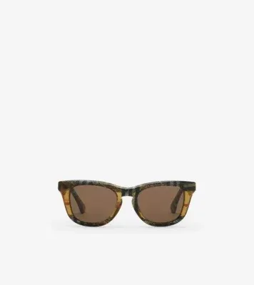 Check Square Sunglasses in Light sand beige