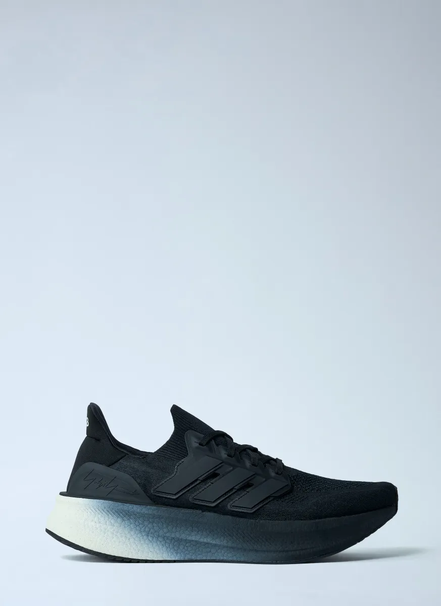 Ultraboost 5 Sneaker