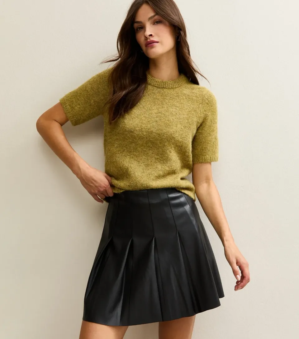 Women's Tall Black Pleated Faux Leather Mini Skirt