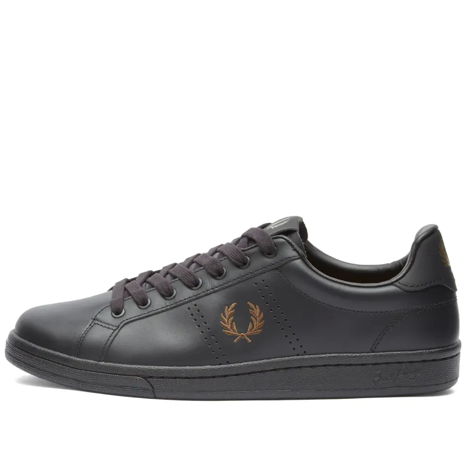 B721 Leather Sneaker