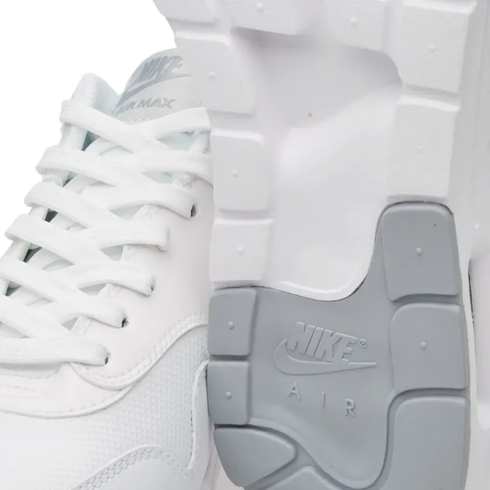 W Air Max 1 Ultra Essentials