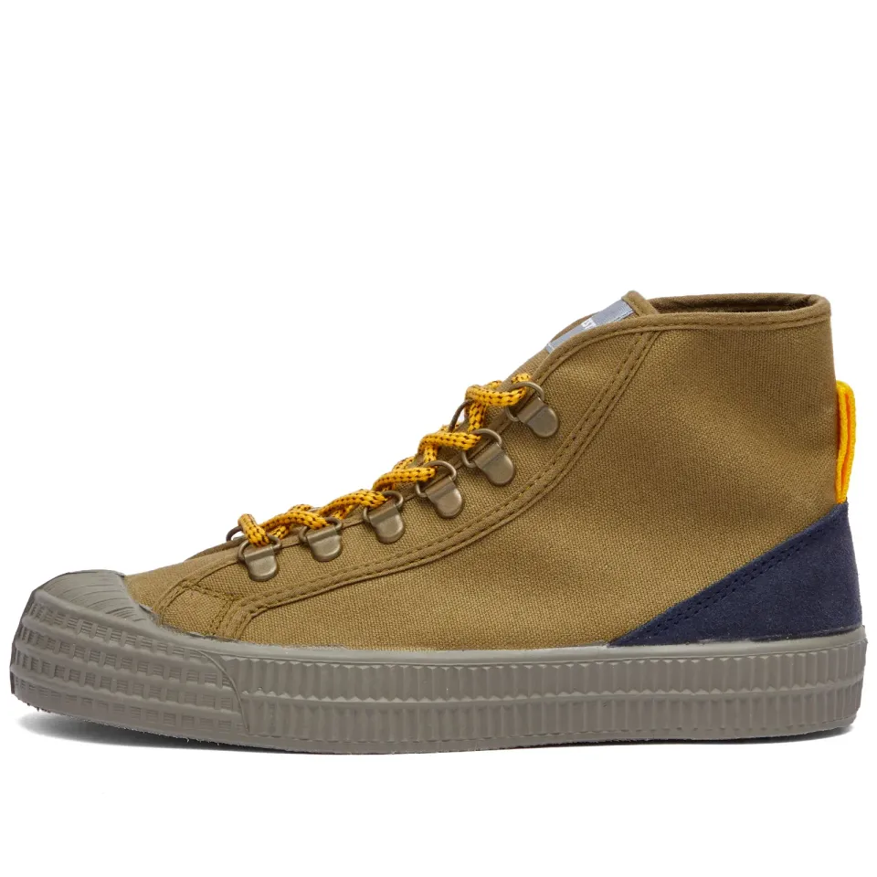 Star Dribble Hiker