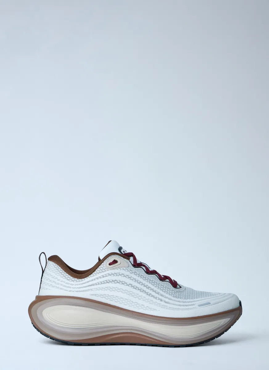 Vomero Plus QS Sneakers