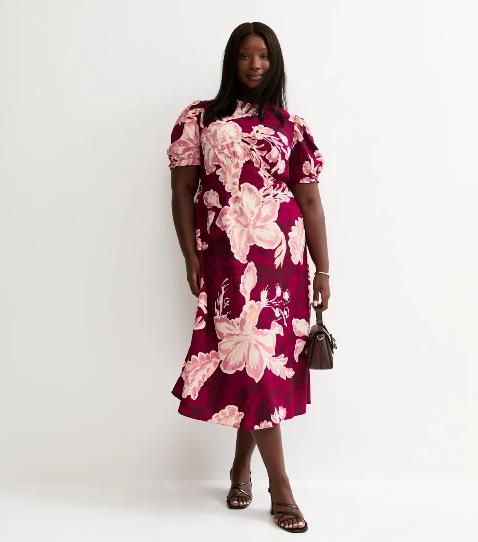Women's Plus Size Red Crepe Floral Print Short Sleeve Midi Dress Curves